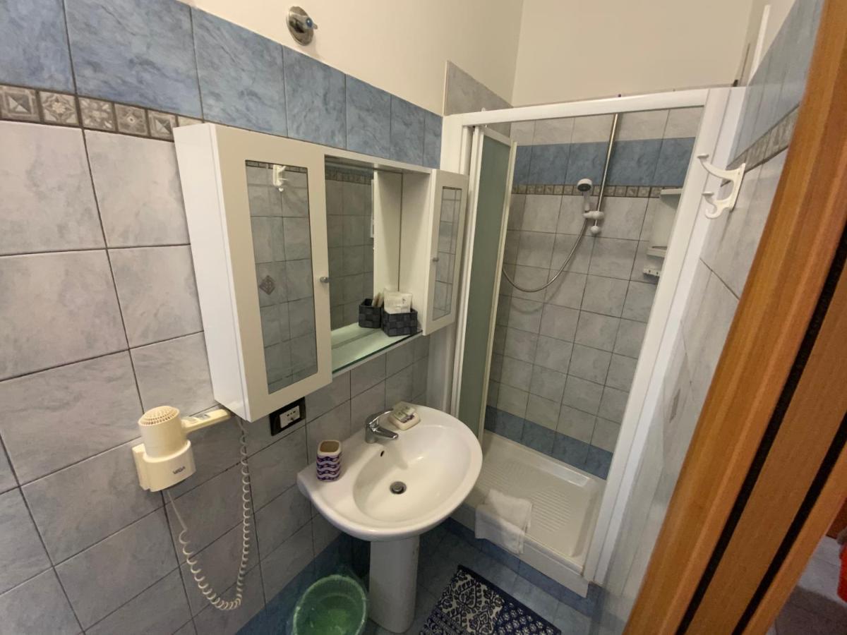 Albergo Villa Marina Anzio Dış mekan fotoğraf